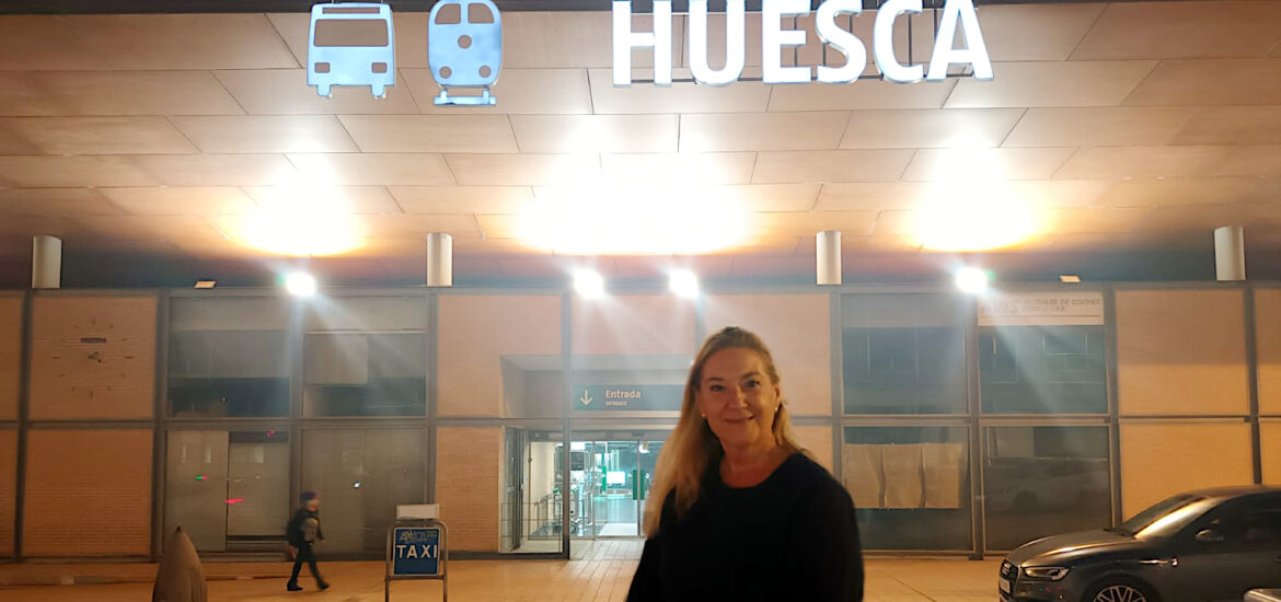 El Comité municipal de Huesca del PAR denuncia el desprecio del Gobierno central a la demanda unánime de una red de cercanías y plantea que Aragón reclame asumir el servicio